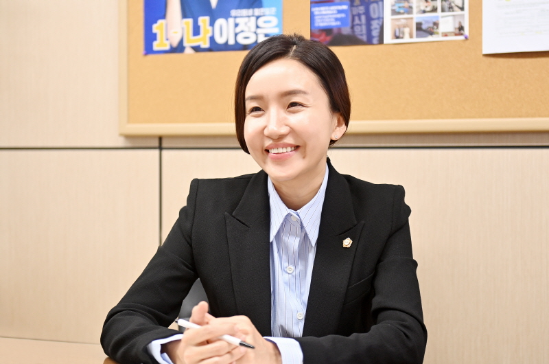 파주시의회 이정은 의원, 목진혁 의원 ‘파주시 출생축하 및 다자녀가정 지원에 관한 조례 일부개정조례안’공동발의