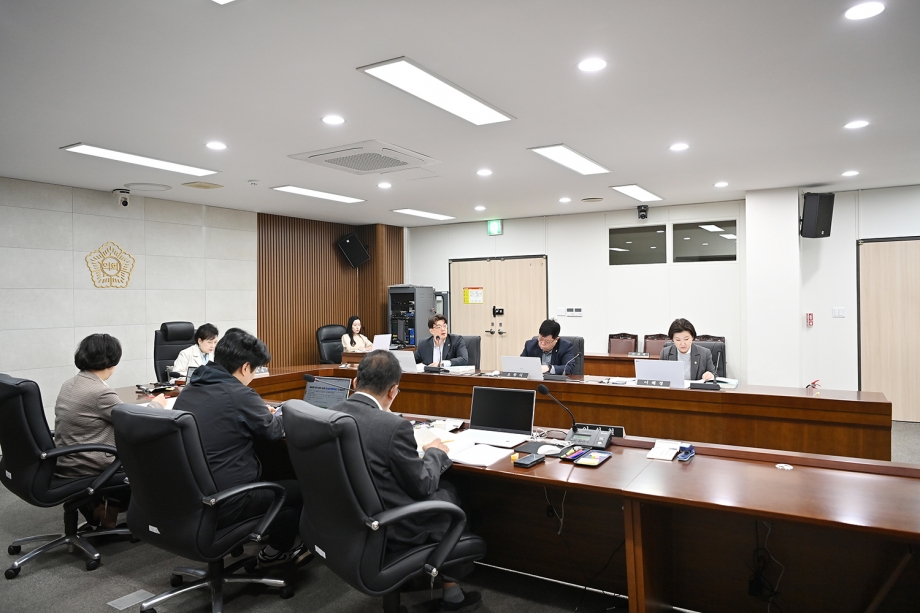 제262회 파주시의회 임시회 예산결산특별위원회 (2026. 03. 30) 3번째 파일